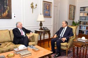 وزير الخارجية المصري يستقبل المبعوث الشخصي للسكرتير العام للأمم المتحدة للشرق الأوسط
