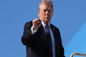 ترامب: أمريكا تطهر مضيق هرمز