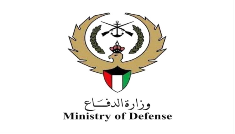 شباب الغضب يغلق مدخل قلنسية لمنع دخول لجنة المجلس التنسيقي
