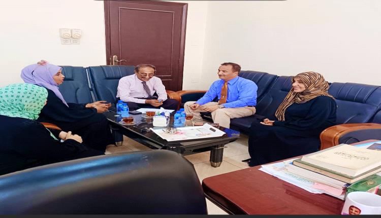 " كلية التربية عدن تبحث تعزيز التعاون مع مكتب الثقافة في العاصمة عدن "
