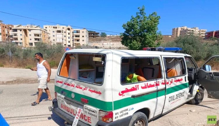 إسرائيل تواصل التصعيد جنوب لبنان.. غارات على سيارة إسعاف وقصف مدفعي وتفجيرات
