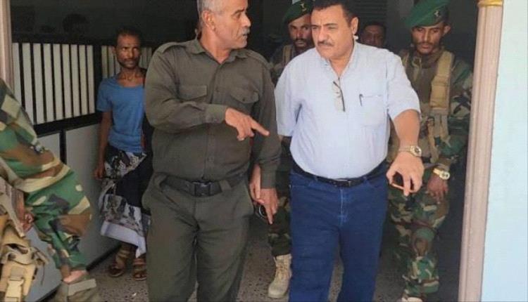 الداؤودي يتفقد شرطة البريقة والشعب ويشدد على اليقظة الأمنية
