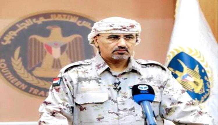 الرئيس الزُبيدي: القوات المسلحة الجنوبية ستظل الحصن المنيع للجنوب وشريكًا فاعلًا في حماية الأمن والاستقرار الإقليمي