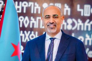 الرئيس الزُبيدي: القوات المسلحة الجنوبية ستظل الحصن المنيع للجنوب وشريكًا فاعلًا في حماية الأمن والاستقرار الإقليمي
