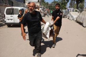 استشهاد فلسطيني وإصابة اثنين في خرق إسرائيلي جديد لاتفاق غزة
