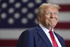 "فايننشال تايمز": تدهور الوضع المالي لـ53% من الناخبين الأمريكيين في عهد ترامب