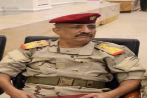 هوس الضهور الاعلامي والسلوك العنصري عند معالي وزير الدفاع الفريق الركن طاهر العقيلي. 
