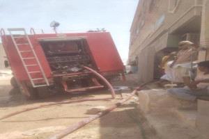 الدفاع المدني يسيطر على حريق بمحل نسائي في سيئون
