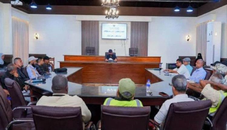 مدير عام صيرة يناقش خطط المكتب التنفيذي لشهر رمضان
