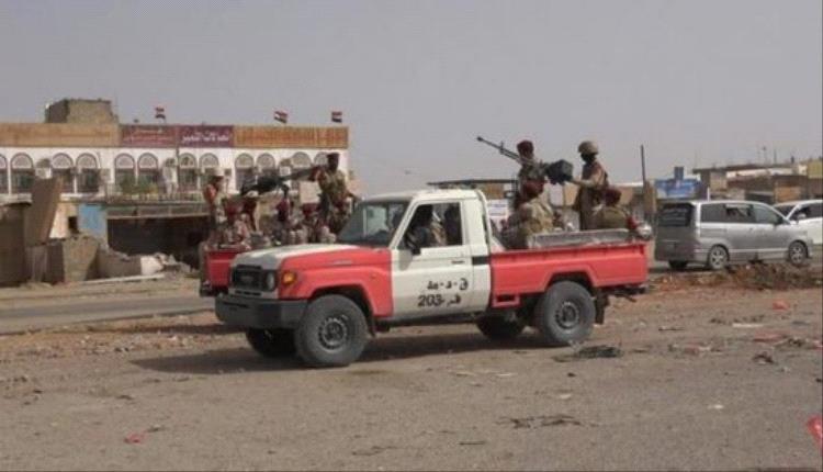 عبر الإخوان.. أسلحة منهوبة من العسكرية الثانية تصل لعناصر القاعدة