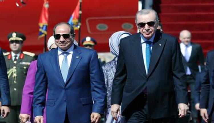 أردوغان يصل إلى مصر ويعقد اجتماعا مغلقا مع السيسي