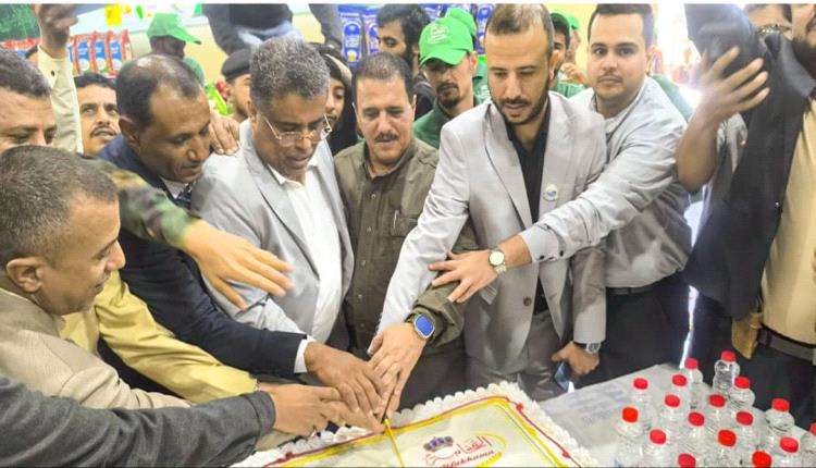 الخيمة الرمضانية في عدن: جهود مشتركة لتخفيف الأعباء المعيشية