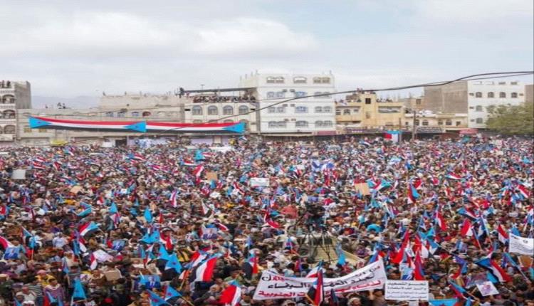 مليونية ردفان تجدد التفويض الشعبي للرئيس الزُبيدي والانتقالي