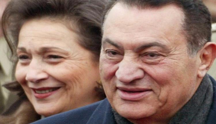 هل تجازوت سوزان مبارك صلاحياتها بشأن أموال مكتبة الإسكندرية؟