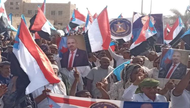 جماهير سقطرى تجدد العهد للرئيس الزُبيدي