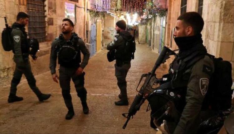 الشاباك يعلن إحباط مخططات إرهابية في الضفة الغربية