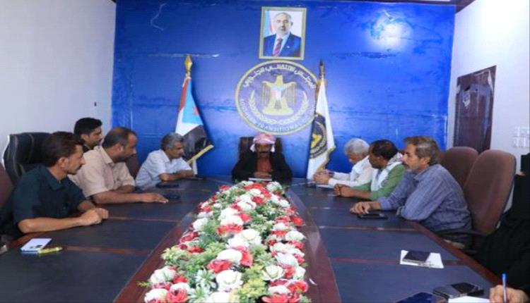 انتقالي شبوة يدعو للتحقيق باستهداف المتظاهرين بيوم الشهيد