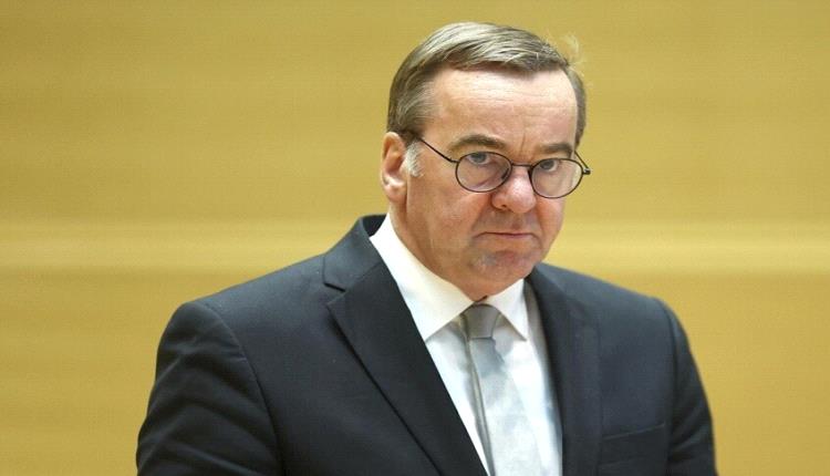 ألمانيا ترفض المشاركة في "المظلة النووية" الفرنسية.. وتكتفي بالدعم التقليدي للردع الأوروبي