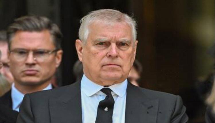 "التلغراف": إبستين خطط لصفقة تسمح للأمير أندرو بتلقي دفعة مالية