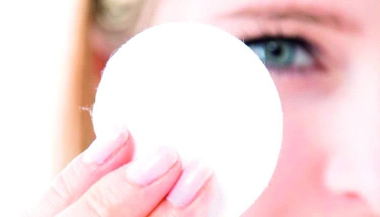 أسباب تجاعيد العيون.. وأسلحة فعّالة للتغلب عليها