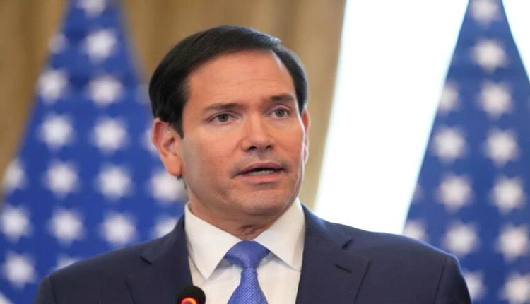 روبيو أبلغ عددا محدودا من المشرعين بالهجوم على إيران قبل ساعات من بدئه