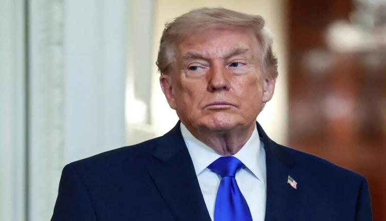 مسؤول أمريكي: ترامب أُبلغ بأن ضربات إيران عالية المخاطر ولكنها عالية المردود