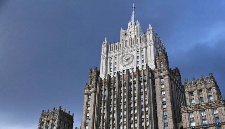 الخارجية الروسية: الاعتداء الأمريكي الإسرائيلي على إيران "خطوة متهورة"