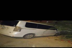 أمن العاصمة عدن يضبط باص مسروق ويلقي القبض على الجناة