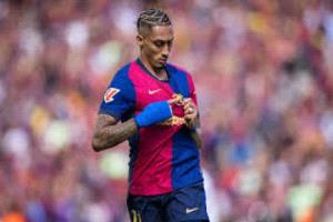 رافينيا لاعب برشلونة يغيب لمدة أسبوع بسبب إصابة في الساق