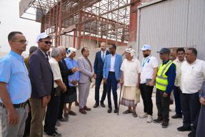 برعاية الوزير السقطري 

وزارعة الزراعة تضع حجر الأساس لإعادة تأهيل وصيانة الورشة المركزية لتصنيع بوابات الري بالمجمع الزراعي بعدن