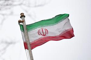 تحطم طائرة عسكرية خلال رحلة تدريبية في إيران ومقتل أحد الطيارين