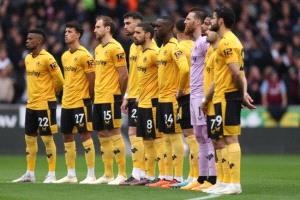 ولفرهامبتون وسندرلاند يدينان الإساءات العنصرية الموجهة للاعبين