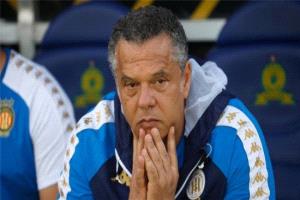 هزيمة الترجي التونسي تقيل مدرب الفريق ماهر الكنزاري