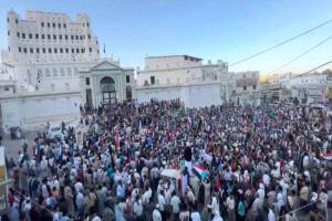 القيادات المحلية والاتحادات الشعبية بمديريات وادي حضرموت تحذر من المساس بالنشاط السلمي وتتوعد بالتصعيد
