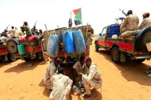 حاكم دارفور: حميدتي اعترف بجلب مرتزقة أجانب في حرب السودان