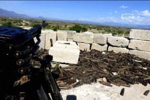 شهيد ومصابان من القوات الجنوبية بقصف حوثي في قطاع بتار