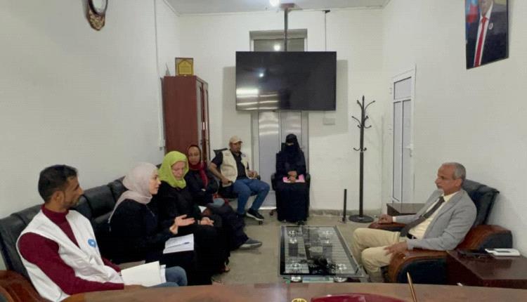 الدكتور الشبحي يناقش مع وفد من منظمة أطباء العالم تدخلاتهم في القطاع الصحي في بلادنا