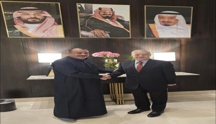 اللواء بن بريك يلتقي مستشار رئيس مجلس القيادة الرئاسي عبد العزيز المفلحي في الرياض