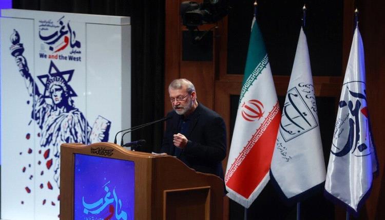 أمين مجلس الأمن القومي الإيراني: نحن في خضم حرب ولا سلام ولا وقف ..