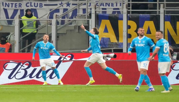 ماكتوميناي يمنح نابولي نقطة من ذهب أمام إنتر في صراع الصدارة بالدوري الإيطالي