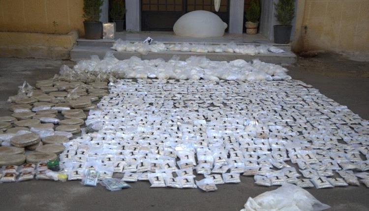 "في طريقها من لبنان إلى الخليج".. سوريا تحبط تهريب شحنة كبيرة من المخدرات