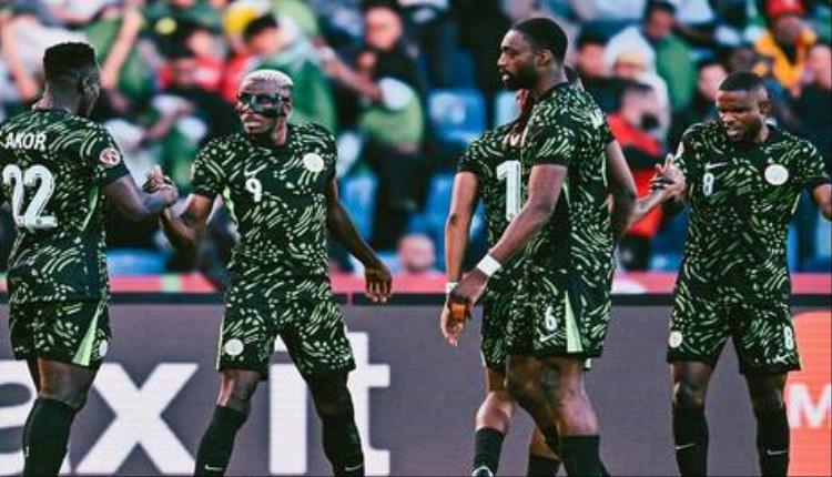 مدرب نيجيريا يكشف خطته لمواجهة المغرب..