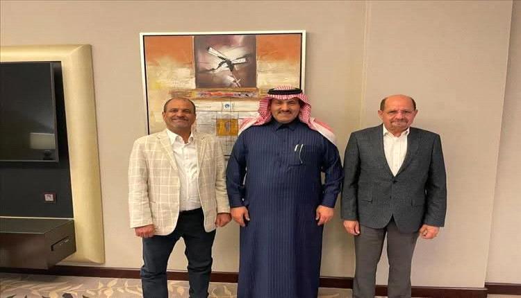 اللواء شلال علي شايع يبحث مع رئيس الوزراء والسفير السعودي تعزيز جهود جهاز مكافحة الإرهاب