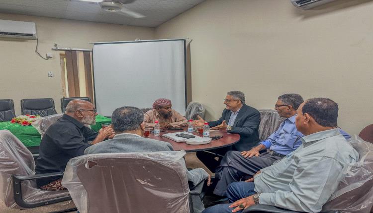 بتوجيه من الوزير السقطري 

فريق من وزارة الزراعة والأسماك ينفذ زيارة تفقدية للهيئة العامة للبحوث الزراعية بعدن