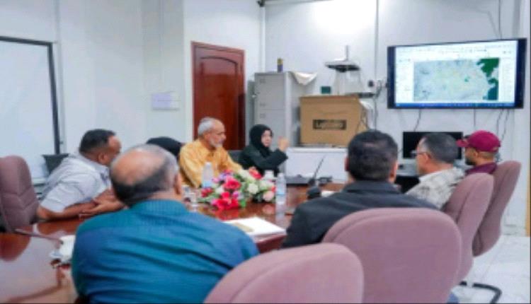 اجتماع لمناقشة إعداد قاعدة بيانات مكانية باستخدام نظام (GPS) بالعاصمة عدن