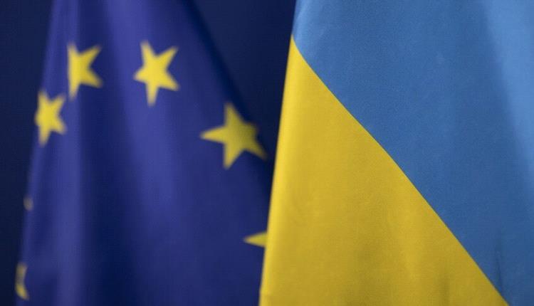 "فايننشال تايمز": دول أوروبية تعارض انضمام أوكرانيا إلى الاتحاد الأوروبي في عام 2027