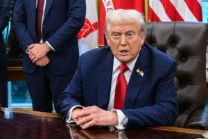 ترامب: عصابات المخدرات هي من تدير المكسيك