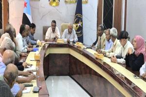 مجلس المستشارين يشدد على وحدة الصف الجنوبي والالتفاف حول القيادة السياسية
