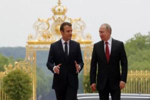 ماكرون يعتزم إجراء محادثة مع بوتين خلال الأسابيع المقبلة