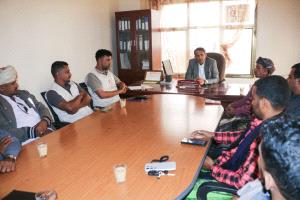 وكيل وزارة الزراعة يلتقي فريق مؤسسة سقطرى للزراعة والتنمية الريفية ويؤكد حرص الوزارة على تعزيز الشراكة مع المؤسسات المحلية